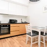 Rentplanet - Apartament Dworska